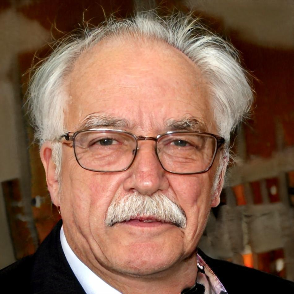 Marco Valdez portresi